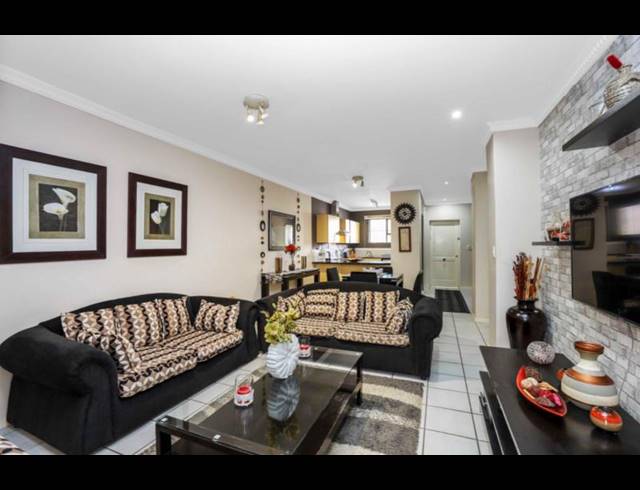 2 BEDROOM PROPERTY TO RENT IN MORNINGSIDE